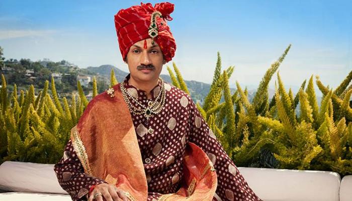 गुजरात के Gay प्रिंस ने LGBT लोगों के लिए खोले अपने महल के दरवाजे... गुजरात के Gay प्रिंस ने LGBT लोगों के लिए खोले अपने महल के दरवाजे...