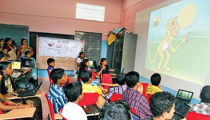 UP : अब 1 अप्रैल से शुरू होगा शैक्षणिक सत्र, स्कूल-कॉलेजों में लगेंगी डिजिटल क्लास UP : अब 1 अप्रैल से शुरू होगा शैक्षणिक सत्र, स्कूल-कॉलेजों में लगेंगी डिजिटल क्लास