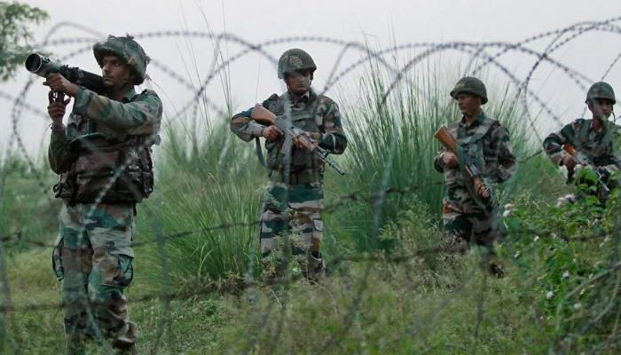पाकिस्तानी गोलीबारी की वजह से 'मौत के साये' में जी रहे है सीमाई गांवों के निवासी पाकिस्तानी गोलीबारी की वजह से 'मौत के साये' में जी रहे है सीमाई गांवों के निवासी