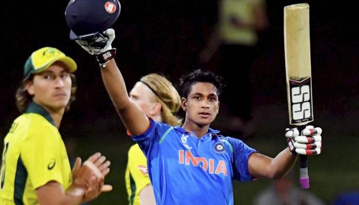 IPL नीलामी में इस 'हीरो' पर नहीं पड़ी नजर, विश्वकप में किया धमाल, पूरा देश कर रहा सलाम IPL नीलामी में इस 'हीरो' पर नहीं पड़ी नजर, विश्वकप में किया धमाल, पूरा देश कर रहा सलाम
