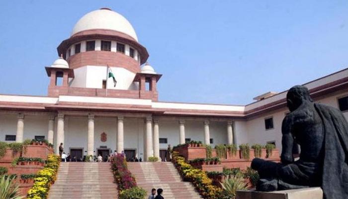 महाराष्ट्र सरकार को SC ने दी राहत, शिरडी के साईं बाबा मंदिर का ट्रस्ट संभालेगी कमेटी महाराष्ट्र सरकार को SC ने दी राहत, शिरडी के साईं बाबा मंदिर का ट्रस्ट संभालेगी कमेटी