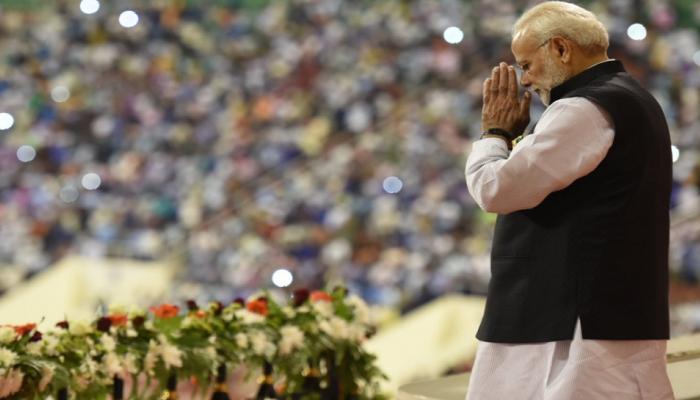 ओमान में पीएम मोदी की कही 10 बड़ी बातें- हमने लोगों को 90 पैसे में बीमा दिया, इतने में चाय भी नहीं आती ओमान में पीएम मोदी की कही 10 बड़ी बातें- हमने लोगों को 90 पैसे में बीमा दिया, इतने में चाय भी नहीं आती
