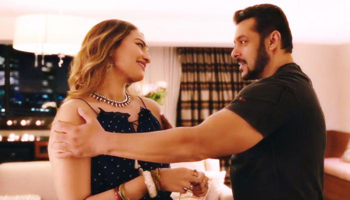 बाबुल सुप्रीयो के बयान से नाराज हैं 'वेलकम टू न्यूयॉर्क' के निर्देशक! जानें क्या कहा बाबुल सुप्रीयो के बयान से नाराज हैं 'वेलकम टू न्यूयॉर्क' के निर्देशक! जानें क्या कहा