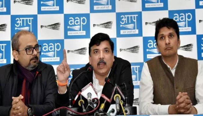 मुख्य सचिव विवादः नहीं बदले AAP के तेवर, कहा-'काम बाधित ना करें अधिकारी' मुख्य सचिव विवादः नहीं बदले AAP के तेवर, कहा-'काम बाधित ना करें अधिकारी'