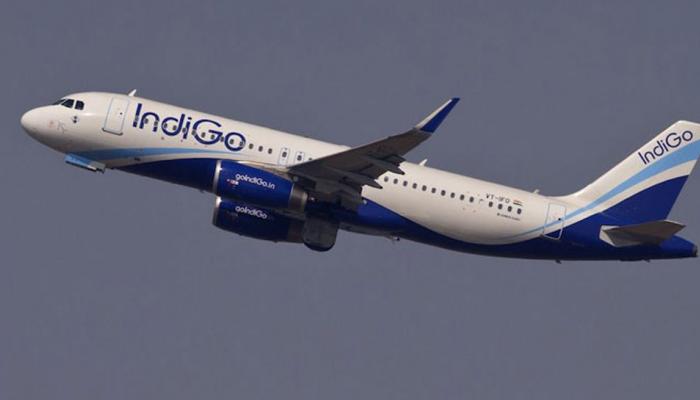 DGCA ने इंडिगो के 8 और गो एयर के 3 विमानों की उड़ान पर लगाई रोक, IndiGo ने 47 उड़ानें रद्द की DGCA ने इंडिगो के 8 और गो एयर के 3 विमानों की उड़ान पर लगाई रोक, IndiGo ने 47 उड़ानें रद्द की
