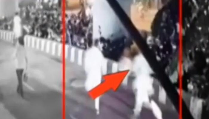 VIDEO: करंट का झटका देकर 20 करोड़ के हीरे लूट ले गए बदमाश VIDEO: करंट का झटका देकर 20 करोड़ के हीरे लूट ले गए बदमाश