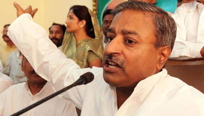 अयोध्या में राम मंदिर के लिए एक और बलिदान चाहिए: विनय कटियार अयोध्या में राम मंदिर के लिए एक और बलिदान चाहिए: विनय कटियार