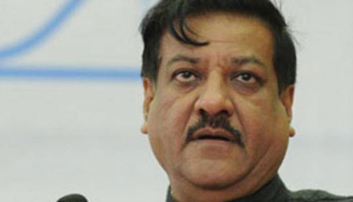 महाराष्ट्र : पूर्व CM चव्हाण बोले- अकेले चुनाव लड़े तो हार का खतरा, कांग्रेस-एनसीपी को आना होगा साथ महाराष्ट्र : पूर्व CM चव्हाण बोले- अकेले चुनाव लड़े तो हार का खतरा, कांग्रेस-एनसीपी को आना होगा साथ