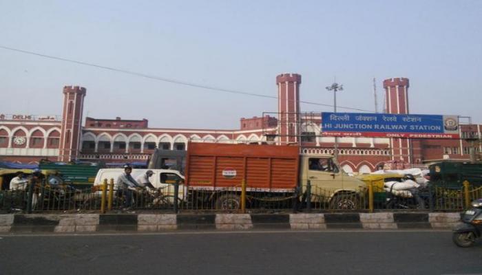 पानीपत से चली ट्रेन, पहुंचना था नई दिल्ली, पहुंच गई पुरानी दिल्ली रेलवे स्टेशन पानीपत से चली ट्रेन, पहुंचना था नई दिल्ली, पहुंच गई पुरानी दिल्ली रेलवे स्टेशन