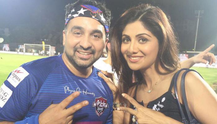 IPL : आजीवन प्रतिबंध हटवाने के लिए सुप्रीम कोर्ट पहुंचे शिल्पा शेट्टी के पति IPL : आजीवन प्रतिबंध हटवाने के लिए सुप्रीम कोर्ट पहुंचे शिल्पा शेट्टी के पति