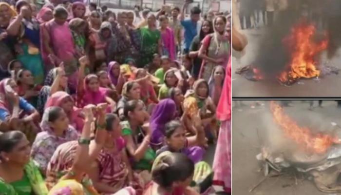 भारत बंद: गुजरात में प्रदर्शनकारियों ने बसों को बनाया निशाना, SC के आदेश की कॉपी जलाई भारत बंद: गुजरात में प्रदर्शनकारियों ने बसों को बनाया निशाना, SC के आदेश की कॉपी जलाई