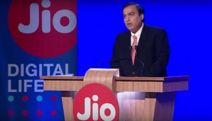 Jio ने बचाए आपके 60 हजार करोड़, देश की GDP में भी हुई वृद्धि Jio ने बचाए आपके 60 हजार करोड़, देश की GDP में भी हुई वृद्धि
