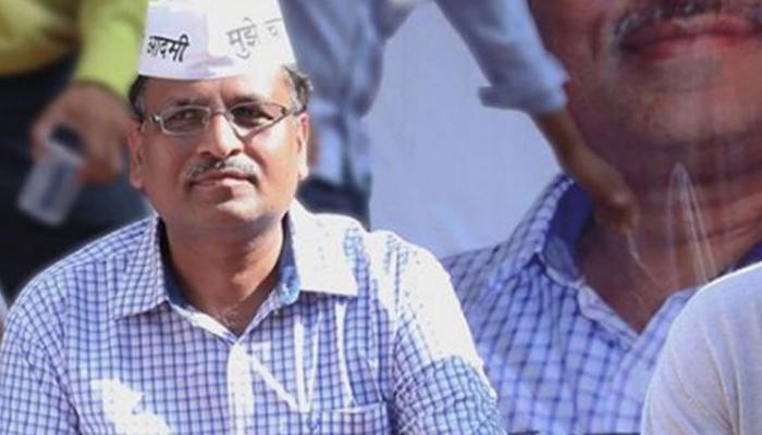 मनी लॉन्ड्रिंग केस : ईडी ने की केजरीवाल सरकार के मंत्री सत्येंद्र जैन से पूछताछ मनी लॉन्ड्रिंग केस : ईडी ने की केजरीवाल सरकार के मंत्री सत्येंद्र जैन से पूछताछ