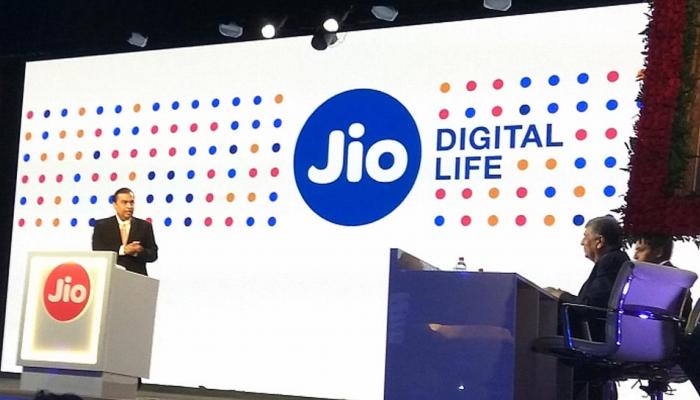 रिलायंस JIO का एक और बड़ा धमाका, अब लाएगी सिम कार्ड वाला लैपटॉप रिलायंस JIO का एक और बड़ा धमाका, अब लाएगी सिम कार्ड वाला लैपटॉप