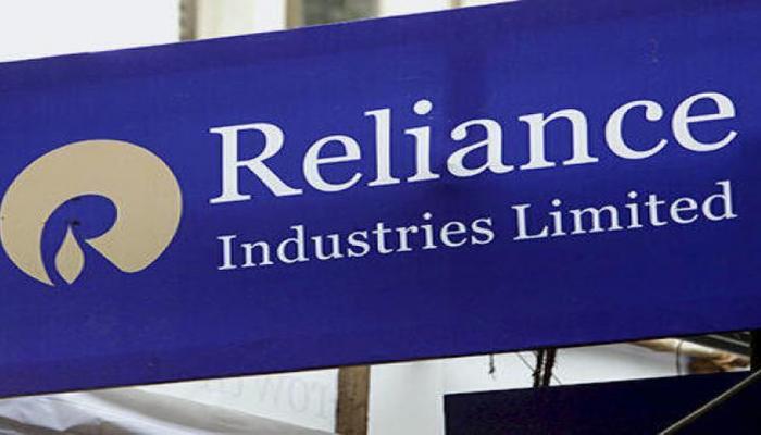 रिलायंस को पीछे छोड़ ये बनी देश की सबसे अमीर कंपनी रिलायंस को पीछे छोड़ ये बनी देश की सबसे अमीर कंपनी