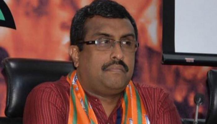 कश्मीर में भाजपा-पीडीपी गठबंधन सरकार को कोई खतरा नहीं, राम माधव ने कहा कश्मीर में भाजपा-पीडीपी गठबंधन सरकार को कोई खतरा नहीं, राम माधव ने कहा