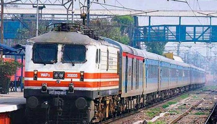 IRCTC ने बदले ऑनलाइन और तत्काल टिकट बुकिंग के नियम, जानें यहां.. IRCTC ने बदले ऑनलाइन और तत्काल टिकट बुकिंग के नियम, जानें यहां..
