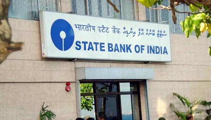 SBI के साथ पहली बार हुआ ऐसा, नहीं है देश का सबसे बड़ा बैंक, तीसरे नंबर पर फिसला SBI के साथ पहली बार हुआ ऐसा, नहीं है देश का सबसे बड़ा बैंक, तीसरे नंबर पर फिसला