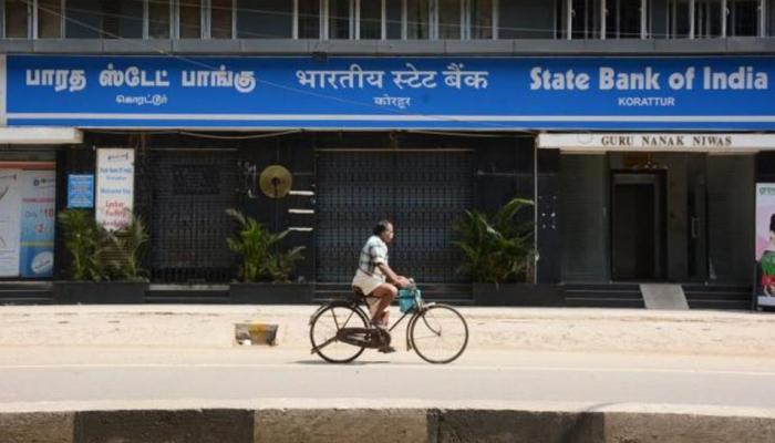 PNB घोटाले का असर, सरकारी बैंकों के लिए भारी पड़ सकते हैं अप्रैल-मई PNB घोटाले का असर, सरकारी बैंकों के लिए भारी पड़ सकते हैं अप्रैल-मई