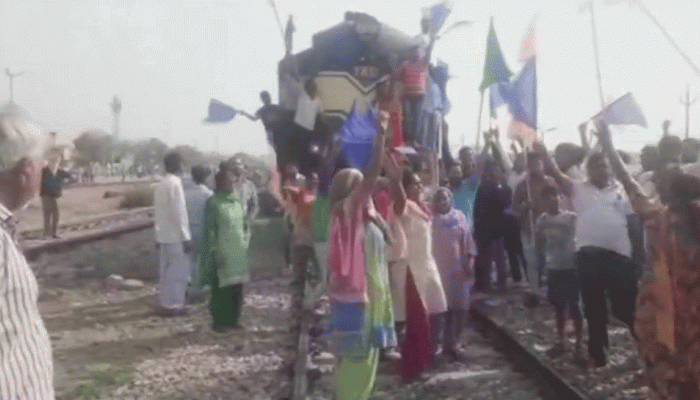 भारत बंद: मुरैना से दो और गिरफ्तार, अबतक कुल 100 धरे गए भारत बंद: मुरैना से दो और गिरफ्तार, अबतक कुल 100 धरे गए