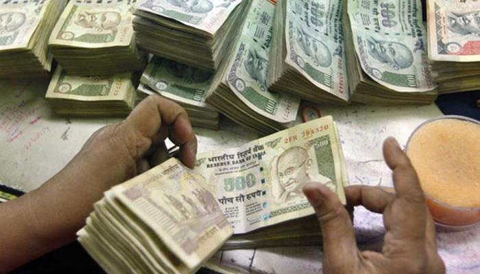 नोटबंदी को लेकर बड़ा खुलासा, बैंकों में जमा हुए सबसे ज्यादा नकली नोट नोटबंदी को लेकर बड़ा खुलासा, बैंकों में जमा हुए सबसे ज्यादा नकली नोट