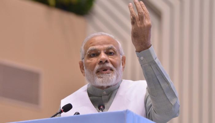 पीएम नरेंद्र मोदी ने पार्टी नेताओं को दी नसीहत, 'मीडिया को मसाला न दें' पीएम नरेंद्र मोदी ने पार्टी नेताओं को दी नसीहत, 'मीडिया को मसाला न दें'
