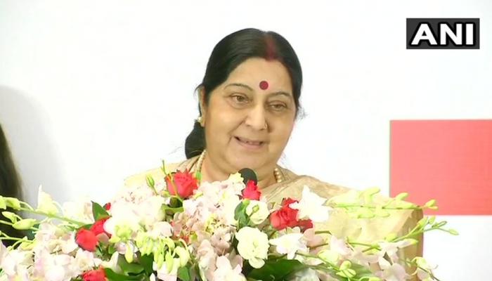 'भाषा की वजह से भारत-चीन के रिश्ते हुए मजबूत'- बीजिंग में छात्रों से बोलीं सुषमा स्वराज 'भाषा की वजह से भारत-चीन के रिश्ते हुए मजबूत'- बीजिंग में छात्रों से बोलीं सुषमा स्वराज