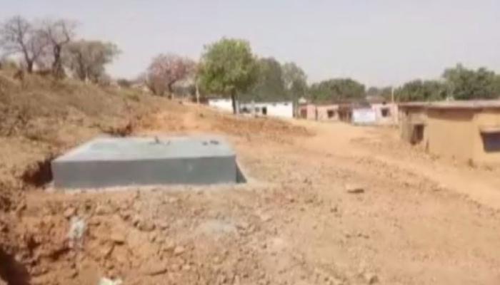 Madhya Pradesh Chitrhat Tehsildar Amita Singh funeral of the dog on government land Madhya Pradesh Chitrhat Tehsildar Amita Singh funeral of the dog on government land