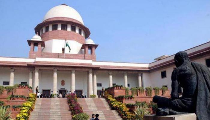 अयोध्या-बाबरी विध्वंस मामले को संविधान पीठ को सौंपे जाने की मांग, हिन्दू संगठनों ने जताया ऐतराज अयोध्या-बाबरी विध्वंस मामले को संविधान पीठ को सौंपे जाने की मांग, हिन्दू संगठनों ने जताया ऐतराज