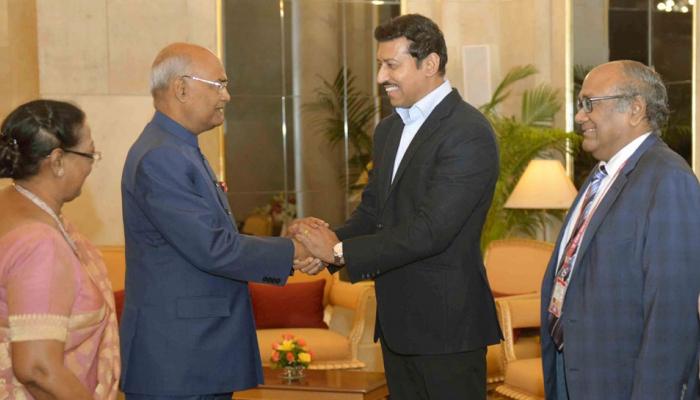अगर अधिकारियों ने ईनामी रकम बांटने में बरती कोताही, हो सकते हैं बर्खास्त : राठौड़ अगर अधिकारियों ने ईनामी रकम बांटने में बरती कोताही, हो सकते हैं बर्खास्त : राठौड़