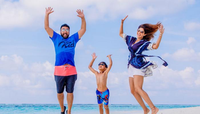 shilpa shetty enjoying holidays in maldives with family, see pics shilpa shetty enjoying holidays in maldives with family, see pics
