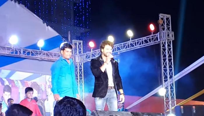 तेजप्रताप यादव की शादी से पहले खेसारीलाल ने गाया गाना, देखिए एक मजेदार VIDEO तेजप्रताप यादव की शादी से पहले खेसारीलाल ने गाया गाना, देखिए एक मजेदार VIDEO
