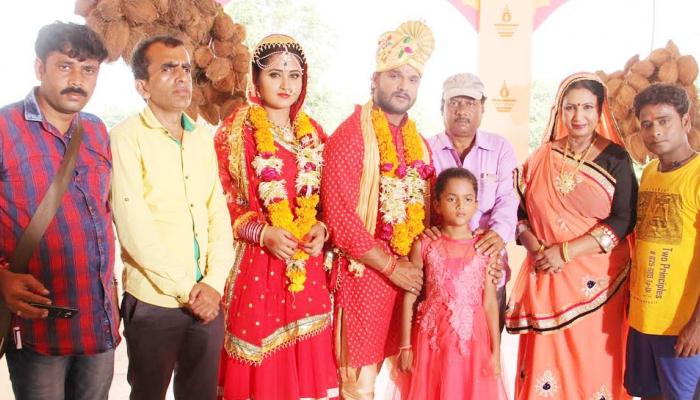 काजल राघवानी की मुरीद हुई खेसारीलाल यादव की बेटी कृति काजल राघवानी की मुरीद हुई खेसारीलाल यादव की बेटी कृति