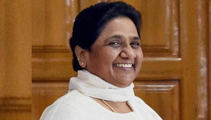कर्नाटक चुनाव 2018 : मायावती की BSP के लिए खुल सकते हैं दक्षिण के द्वार, एक सीट पर बढ़त कर्नाटक चुनाव 2018 : मायावती की BSP के लिए खुल सकते हैं दक्षिण के द्वार, एक सीट पर बढ़त