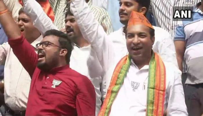 Karnataka Election Results 2018 : BJP workers celebrate as trends show the party leading Karnataka Election Results 2018 : BJP workers celebrate as trends show the party leading