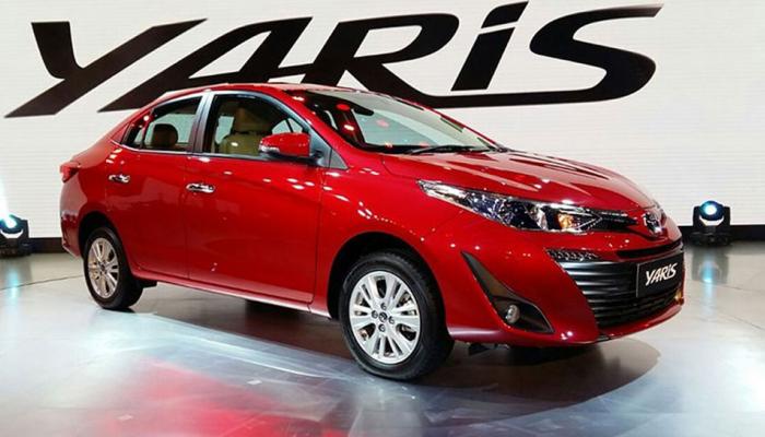 Toyota ने लॉन्च की धांसू फीचर्स वाली सेडान कार Yaris, ये हैं फीचर्स Toyota ने लॉन्च की धांसू फीचर्स वाली सेडान कार Yaris, ये हैं फीचर्स