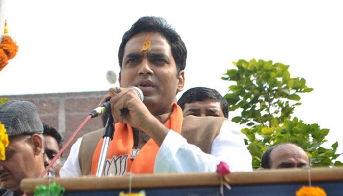 Top news of hindi and english newspaper life threat to BJP MLA Pankaj Singh, son of home minister Rajnath Top news of hindi and english newspaper life threat to BJP MLA Pankaj Singh, son of home minister Rajnath