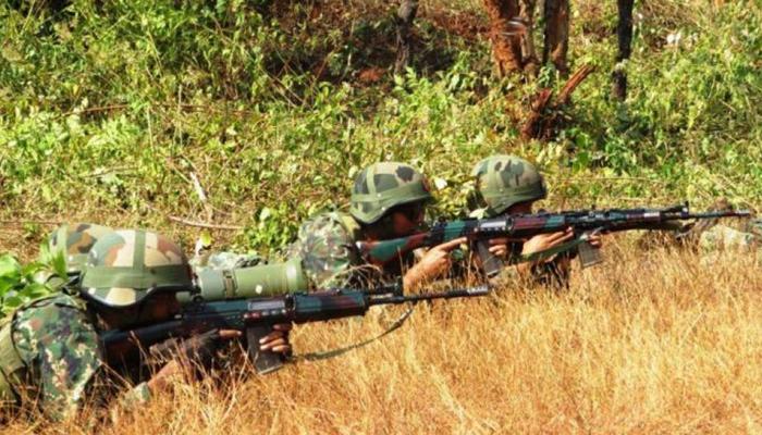जम्मू के अखनूर सेक्टर में पाकिस्तान की फायरिंग, BSF के 2 जवान शहीद जम्मू के अखनूर सेक्टर में पाकिस्तान की फायरिंग, BSF के 2 जवान शहीद