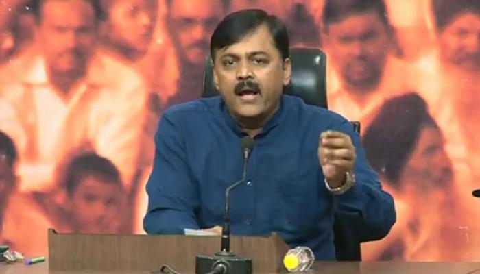 बीजेपी का TDP पर वार, कहा- 'चन्द्रबाबू नायडू ‘कीचड़ उछालने की राजनीति’ में शामिल हैं' बीजेपी का TDP पर वार, कहा- 'चन्द्रबाबू नायडू ‘कीचड़ उछालने की राजनीति’ में शामिल हैं'