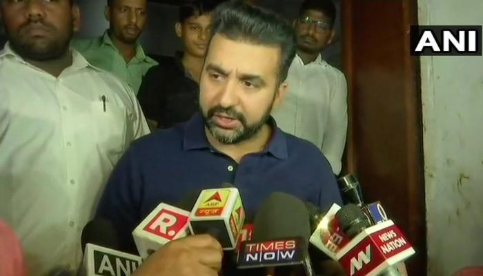 बिटकॉइन घोटाले में शिल्पा शेट्टी के पति राज कुंद्रा से कई घंटे पूछताछ बिटकॉइन घोटाले में शिल्पा शेट्टी के पति राज कुंद्रा से कई घंटे पूछताछ