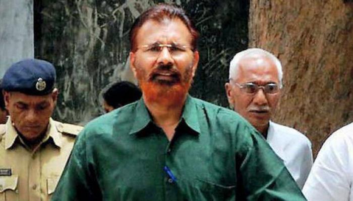 'इशरत जहां केस में मोदी-शाह को गिरफ्तार करना चाहती थी CBI' - कोर्ट में डीजी वंजारा का दावा 'इशरत जहां केस में मोदी-शाह को गिरफ्तार करना चाहती थी CBI' - कोर्ट में डीजी वंजारा का दावा
