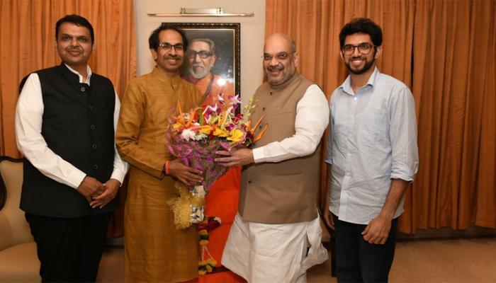 शिवसेना ने महाराष्ट्र में भाजपा को दिया सुलह का ये फॉर्मूला, कैसे बनेगी बात शिवसेना ने महाराष्ट्र में भाजपा को दिया सुलह का ये फॉर्मूला, कैसे बनेगी बात