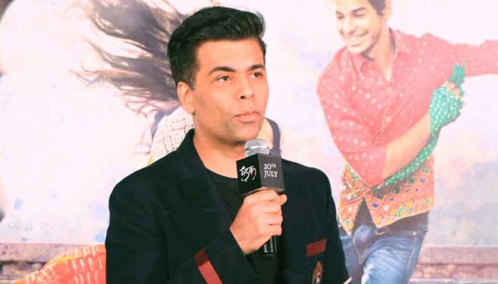 एक बार फिर नेपोटिज्म पर बोले करण जौहर, कहा- 'लोग भूल जाते हैं नाम के पीछे भी मेहनत है' एक बार फिर नेपोटिज्म पर बोले करण जौहर, कहा- 'लोग भूल जाते हैं नाम के पीछे भी मेहनत है'