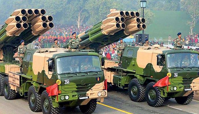 90 किमी दूर दुश्मन को मार गिराएगी यह मिसाइल, पोखरण में हुआ परीक्षण, लगाया सटीक निशाना 90 किमी दूर दुश्मन को मार गिराएगी यह मिसाइल, पोखरण में हुआ परीक्षण, लगाया सटीक निशाना