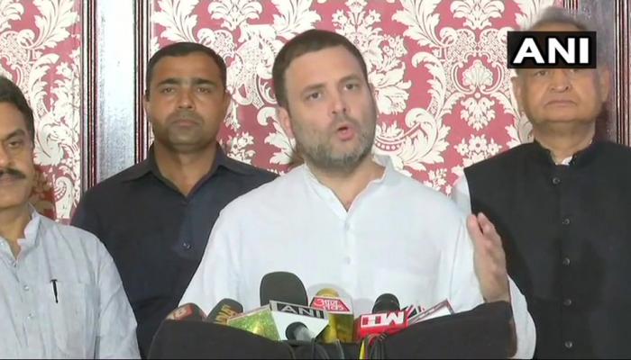 'महागठबंधन' सिर्फ विपक्षी दलों की नहीं, जनता की भी भावना है : राहुल गांधी 'महागठबंधन' सिर्फ विपक्षी दलों की नहीं, जनता की भी भावना है : राहुल गांधी