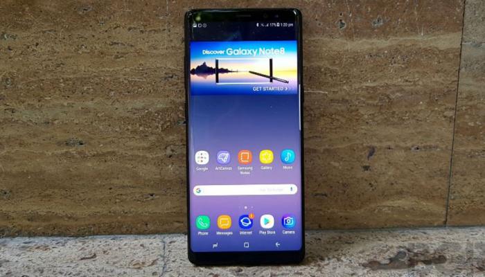कल तक है मौका, SAMSUNG के इन फोन पर मिल रहा 12 हजार तक का डिस्काउंट कल तक है मौका, SAMSUNG के इन फोन पर मिल रहा 12 हजार तक का डिस्काउंट