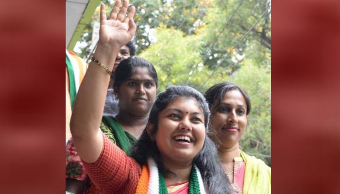 कर्नाटक विधानसभा में कांग्रेस की ताकत बढ़ी, बीजेपी से प्रतिष्ठित जयनगर सीट छीनी कर्नाटक विधानसभा में कांग्रेस की ताकत बढ़ी, बीजेपी से प्रतिष्ठित जयनगर सीट छीनी