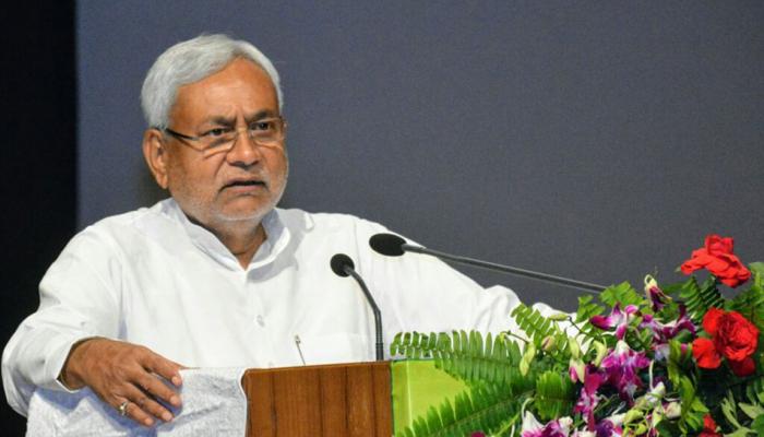 'काका के ठीहा' : समाज मे खैनी वाला रिश्ता के डोर ना काटी ए नीतीश बाबू 'काका के ठीहा' : समाज मे खैनी वाला रिश्ता के डोर ना काटी ए नीतीश बाबू