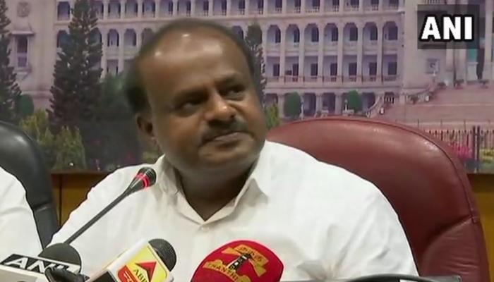 PM मोदी के फिटनेस चैलेंज पर कुमारस्वामी का जवाब, कहा- 'मुझे आपकी मदद चाहिए' PM मोदी के फिटनेस चैलेंज पर कुमारस्वामी का जवाब, कहा- 'मुझे आपकी मदद चाहिए'