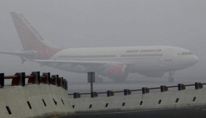 धूल के गुबार के कारण चंडीगढ़ में विमान रुके, 3 दिन और परेशान करेगी जहरीली हवा धूल के गुबार के कारण चंडीगढ़ में विमान रुके, 3 दिन और परेशान करेगी जहरीली हवा